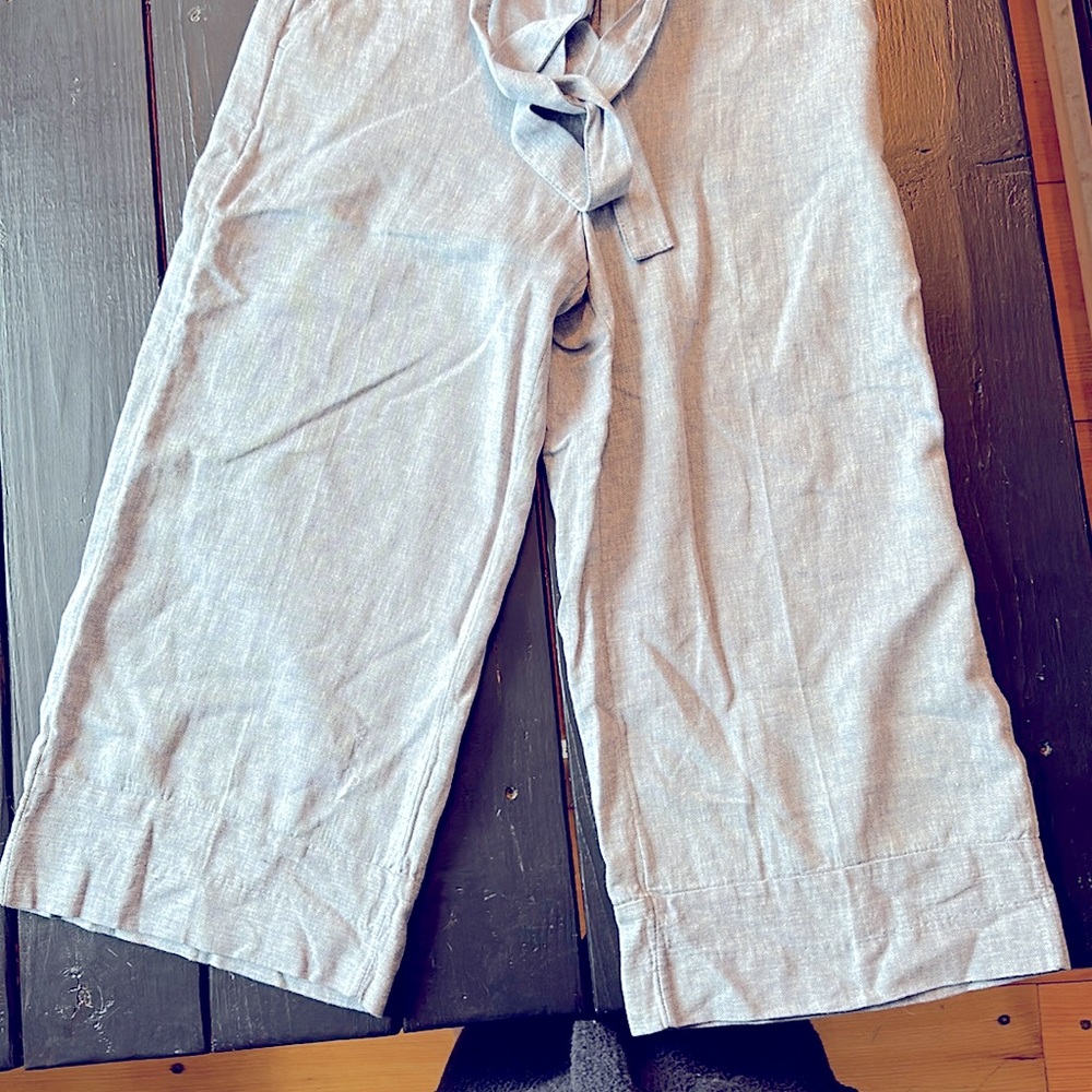 NWT size 12 Blake banana republic linen wide leg capri pants